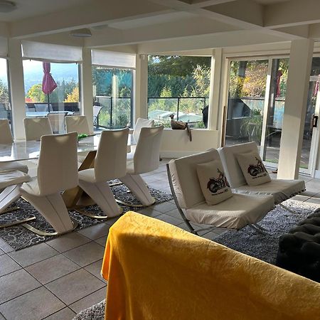 Cypress: Private Bedroom/Bathroom/Office, With Shared Pool, Hot Tub North Vancouver Exterior foto